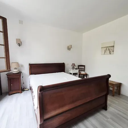 Landaise Longarisse Villa *
